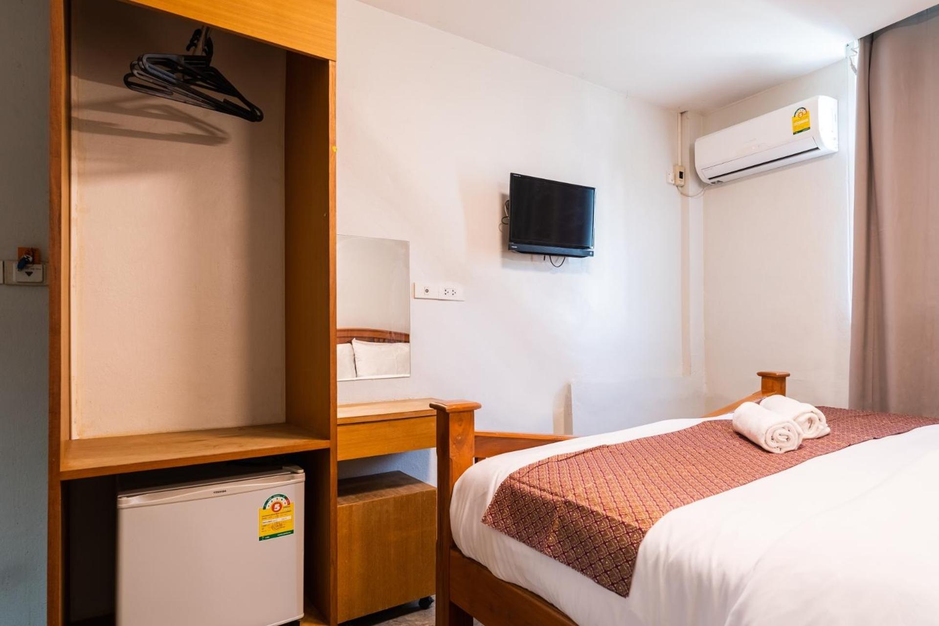 Go Inn Khaosan Road Bkk โกอินน์ ตรอกข้าวสาร Bangkok Buitenkant foto