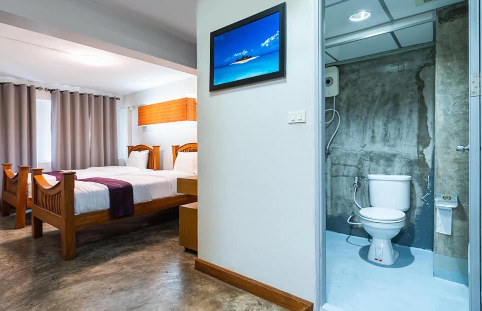 Go Inn Khaosan Road Bkk โกอินน์ ตรอกข้าวสาร Bangkok Buitenkant foto