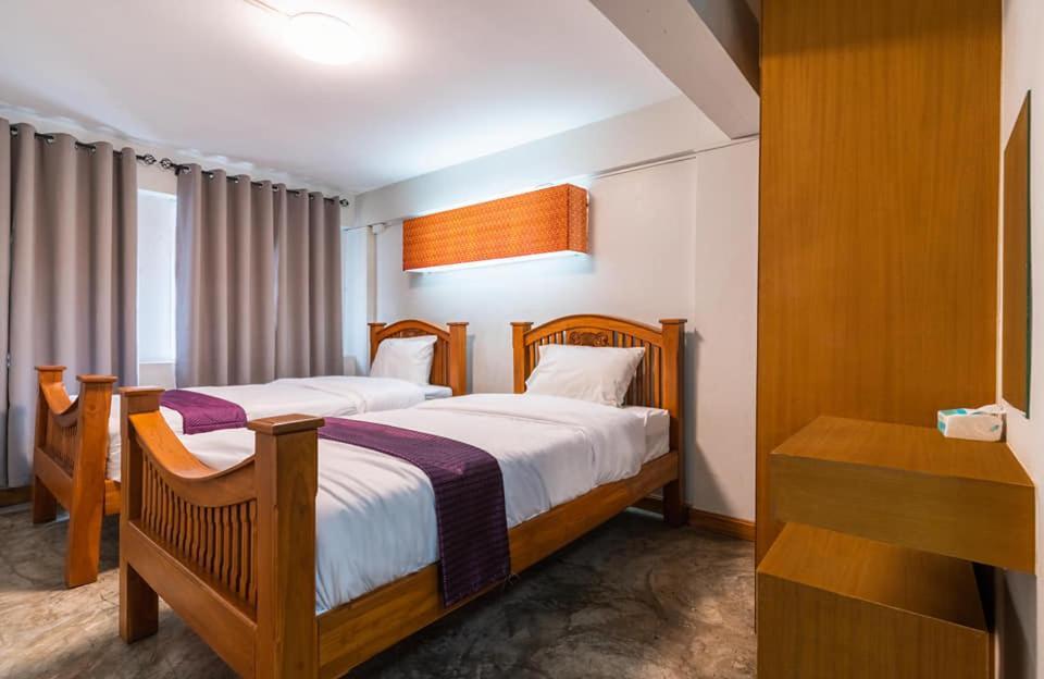 Go Inn Khaosan Road Bkk โกอินน์ ตรอกข้าวสาร Bangkok Buitenkant foto